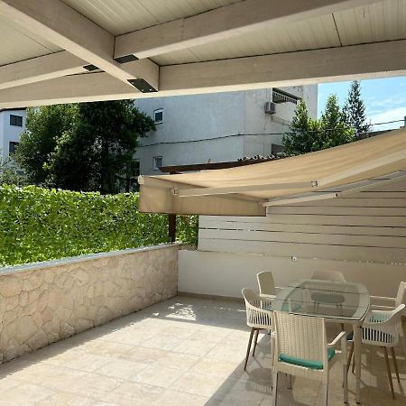 Ln New Apartment Сплит Екстериор снимка